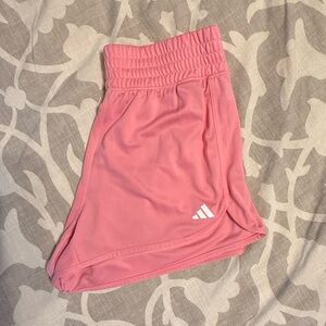 Adidas Shorts Women’s Medium Pink Pacer Essentials Knit High-Rise Bliss